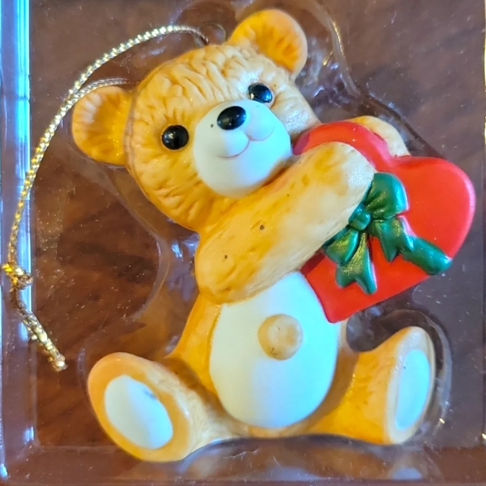 Vtg 1988 Hallmark 6th Collector's Series Keepsake Ornament Cinnamon Bear…